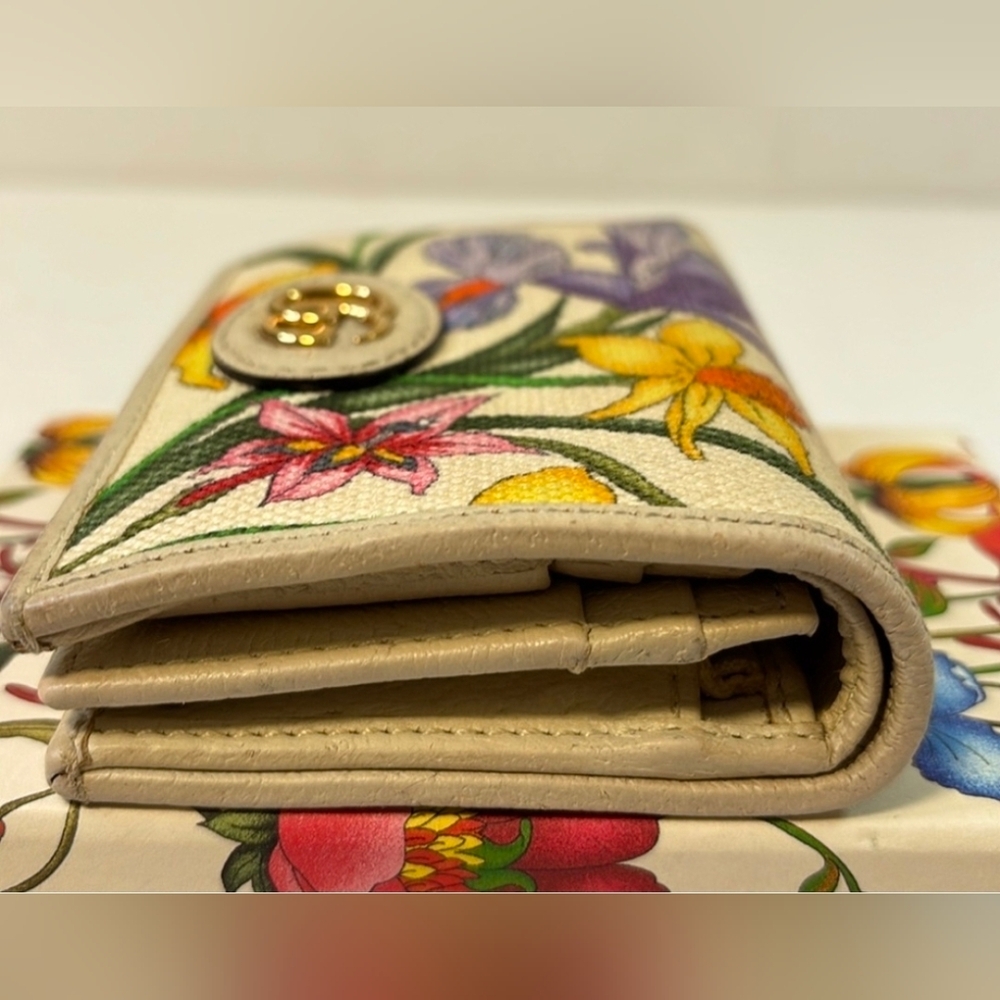✨️Gucci Floral Wallet Limited Edition✨️ - Picture 3 of 13